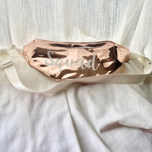 EUC Squad Metallic Pink Fanny Pack - Picture 1 of 4